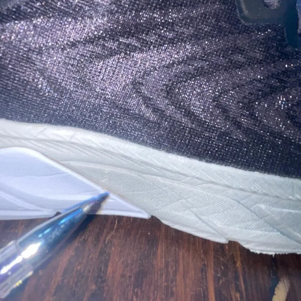 Hoka One One hoka one